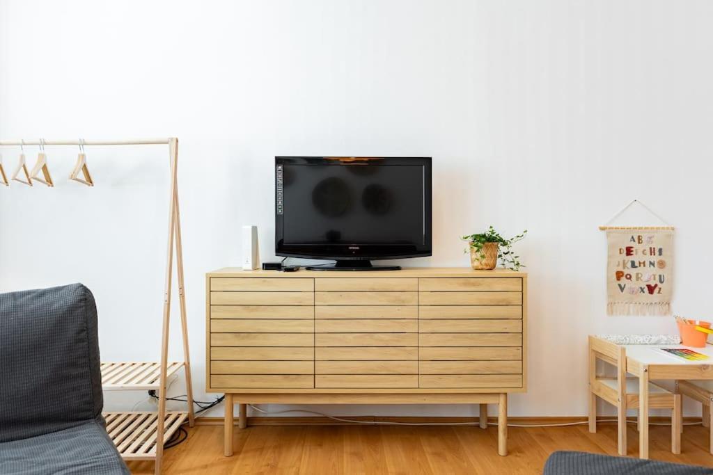 Duna Retreat: City Serenity Bratislava Luaran gambar