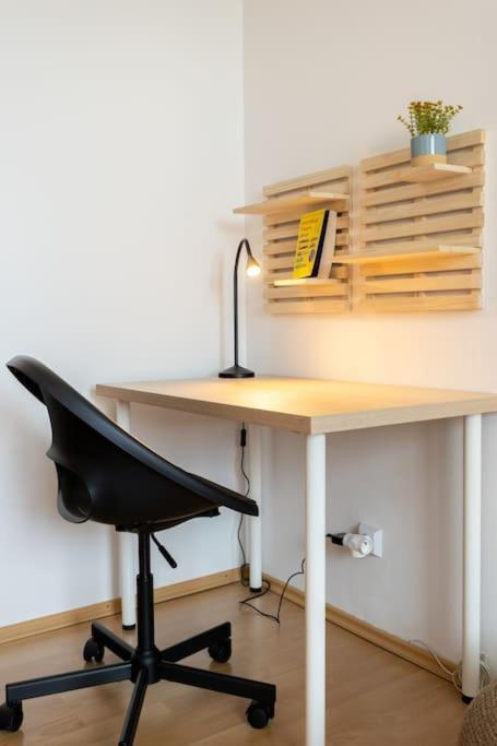 Duna Retreat: City Serenity Bratislava Luaran gambar